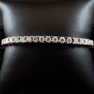 Bracciale tennis con diamanti